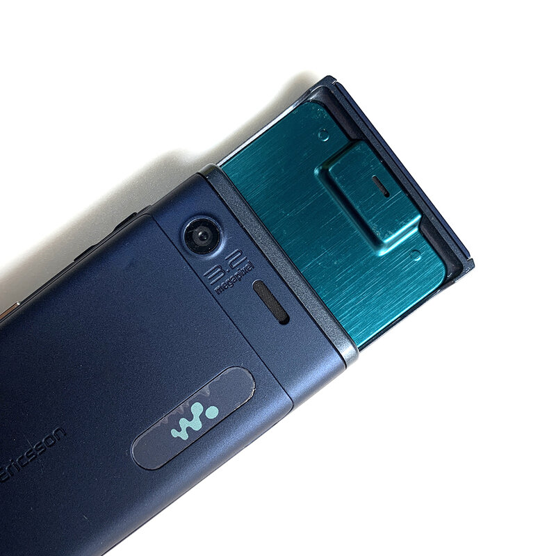 Original Sony Ericsson W595 3G Handy 2.2 ''TFT Bildschirm 3,15 MP Kamera 320p @ 15fps Video Bluetooth FM Radio Slider Handy