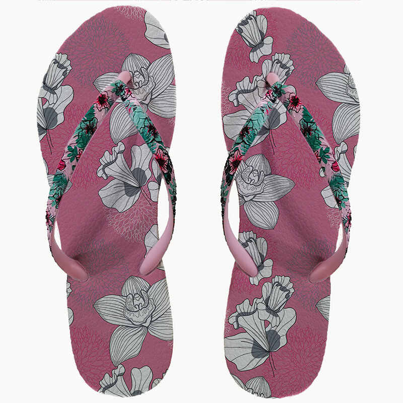 Infradito le donne indossano nuove scarpe da spiaggia Clip-on simpatico cartone animato moda tutto sandali piatti antiscivolo per la casa e l'esterno