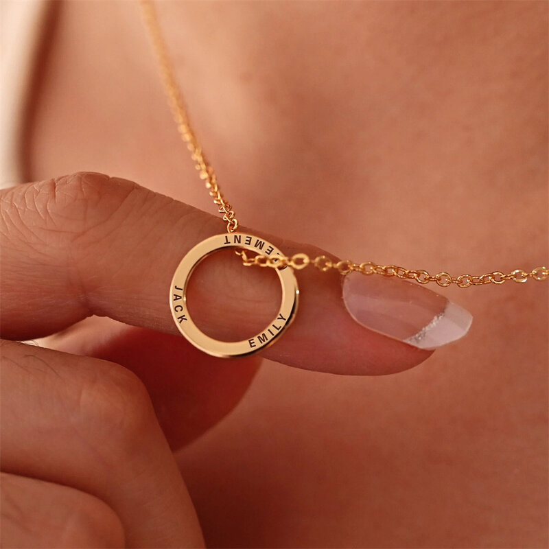 Kalung lingkaran pribadi terukir tanggal ibu dan anak-anak nama cincin kalung untuk wanita pria perhiasan kustom hadiah Natal