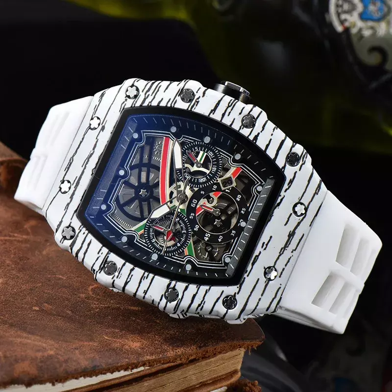 2024 nuovo Top Luxury men's Brand 3 Pointer Sports Run Second RM Diamond orologio da uomo automatico con funzione completa orologio al quarzo