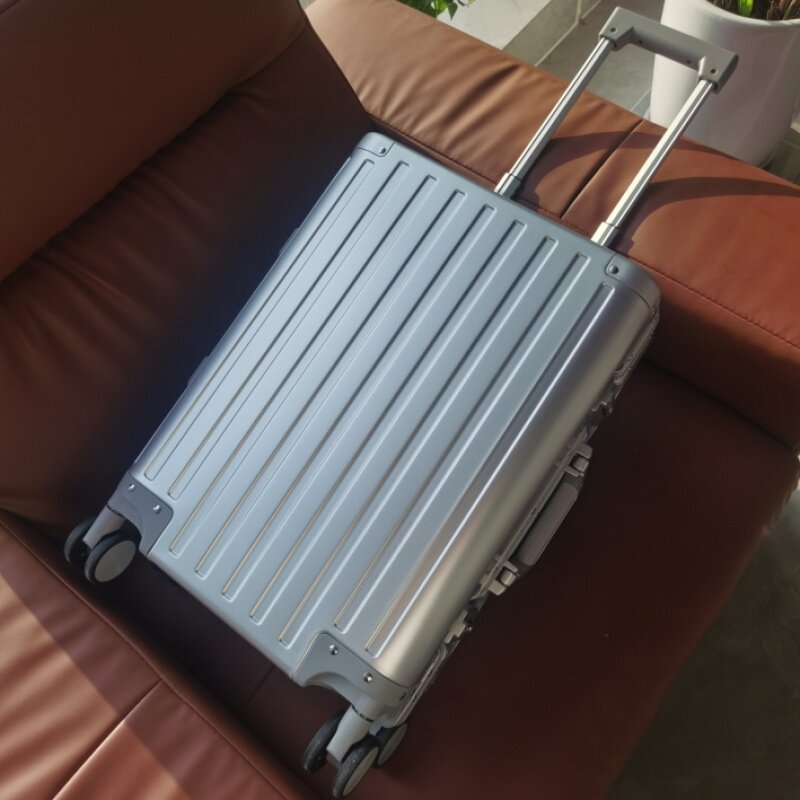 Słynne całkowicie aluminiowe walizki podróżne stop magnezu bagażu uniwersalne etui na plecak na kółkach 20-Cal torba na pokład metalowe pudełko podróży