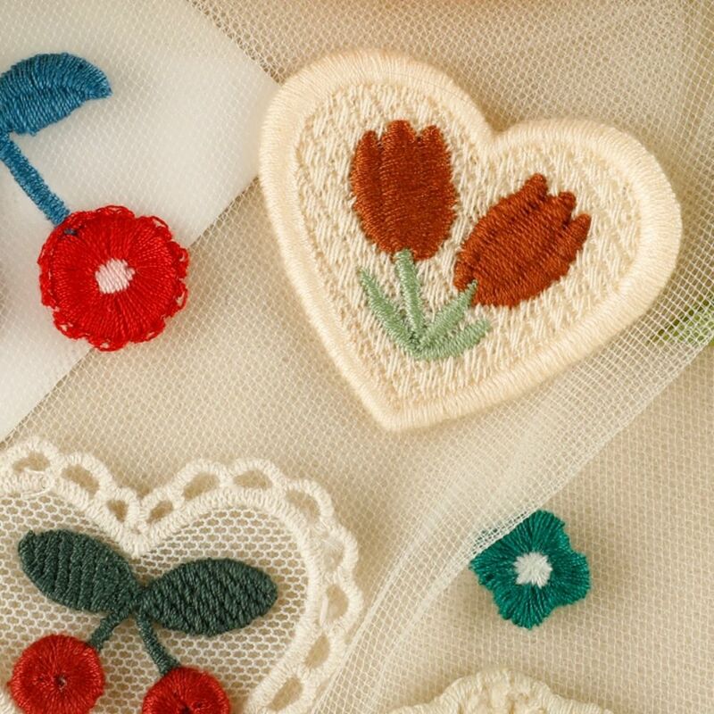 Cherry Flower Embroidery Patch Multifunction Sew-on Clothing Badge Accessories Sew-on DIY Applique Embroidered Fabric Patch