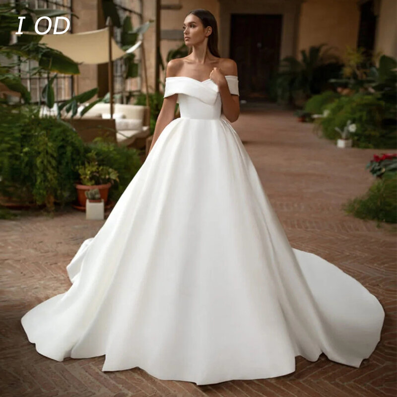 I OD Minimalist Card Shoulder Collar Women's Wedding Dress Large Skirt hem Floor mopping Wedding Dress De Novia