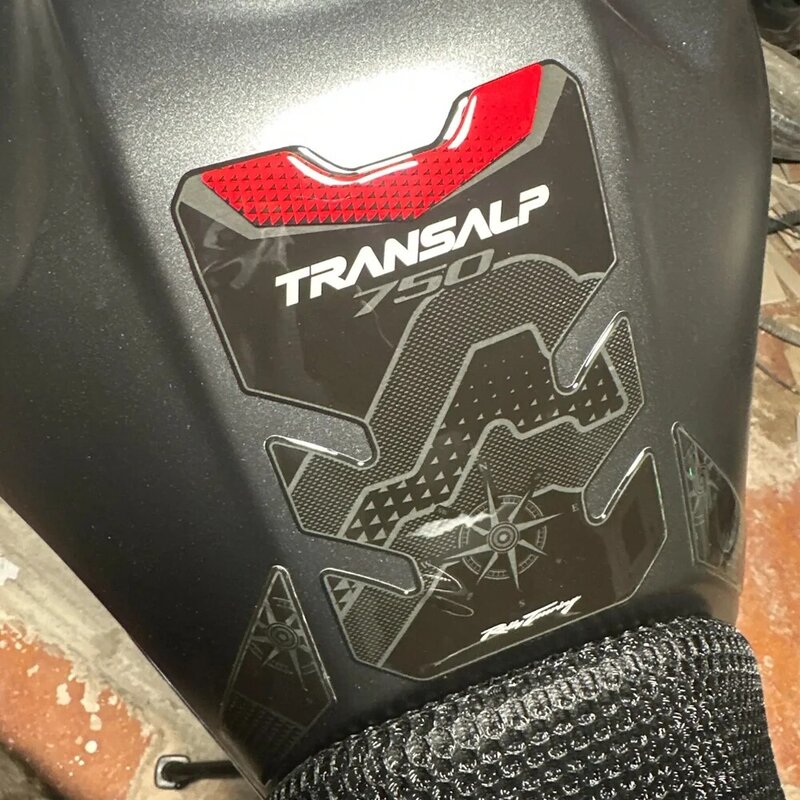 Dla Honda Transalp XL 750 XL750 2023 olej motocyklowy naklejka na zbiornik paliwa naklejki Tank Pad ochraniacz naklejki na owiewki