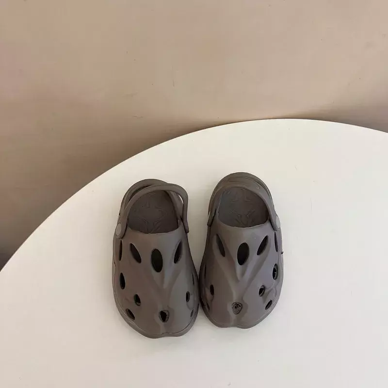 Children Shoes 2024 Summer New Fashionable Boys and Girls EVA Beach Shoes Baby Non-slip Fashionable Casual Slip-on Slippers