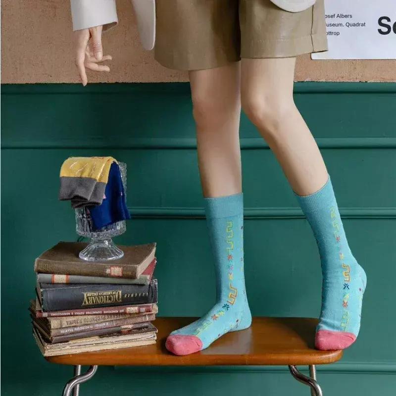 A nova versão coreana das meias tendência personalidade net vermelho no tubo meias meias de algodão japonês
