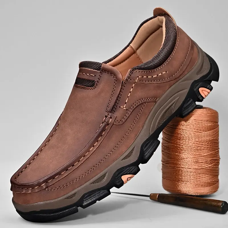 Męskie mokasyny z naturalnej skóry męskie obuwie codzienne na spacer rekreacyjny mokasyny oddychające wsuwane na buty do jazdy samochodem buty do biura w stylu Retro