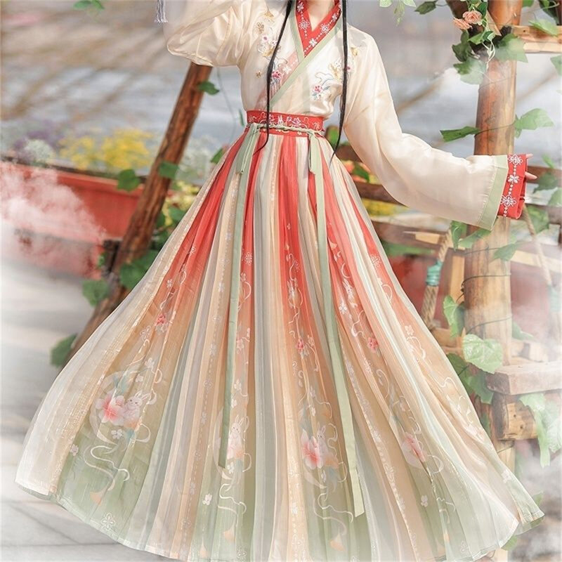 التقليدية الأزهار التطريز فستان المرحلة الجنية أداء زي النساء ملابس الرقص الصينية القديمة Hanfu