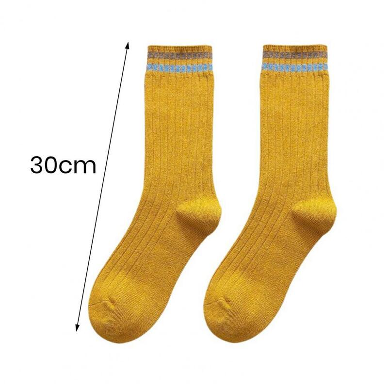 1 Pair Women Fall Winter Socks Mid-tube Thick Warm Socks No Odor Elastic Anti-slip Striped Sweat Absorption Lady Mid-calf Socks