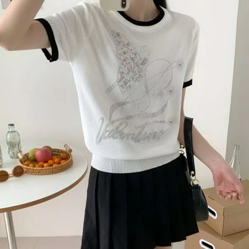 Camiseta feminina de manga curta borboleta, grânulo de diamante quente, blusa solta, malhas na moda, camiseta verão, indústria pesada, 2022