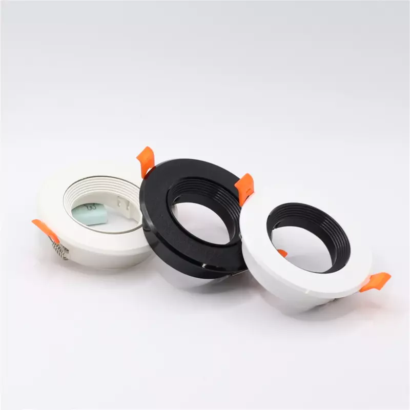 Faretto di superficie a LED di alta qualità raccordo per bulbo oculare supporto GU10 1 cornice da incasso per superficie della testa involucro in plastica nera/bianca