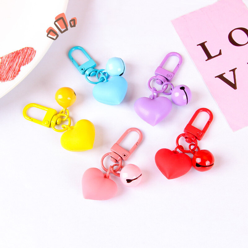 New Candy Color Love Bell portachiavi ciondolo Girly Heart Compact Bell portachiavi creativi accessori semplici e squisiti ciondoli per borse