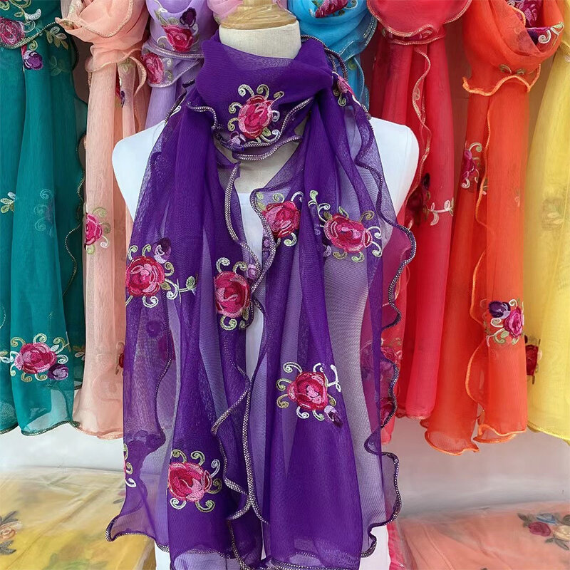 Duży szal kobiet lekki hidżab elegancki jedwabne kwiatowe szal z nadrukiem 2024 opaska na głowę akcesoria do włosów Bandana