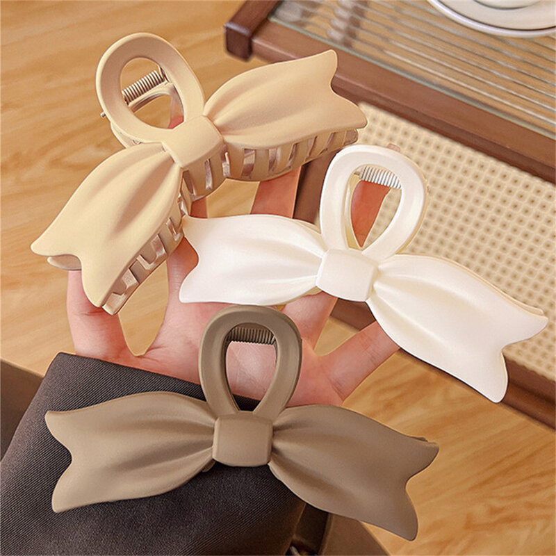 2024 Elegant Matte Large Bows Crab Hair Clip for Women Trendy Hair Claw Clips Fashion Sweet Hair Accessories for Ladies Girls