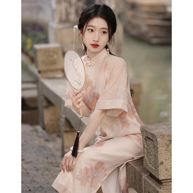 Große Ärmel Cheong sam 2024 neues Sommer mädchen kann rosa frisches tägliches Kleid chinesisches Hochzeits kleid chinesisches Kleid Woman cheong sams tragen