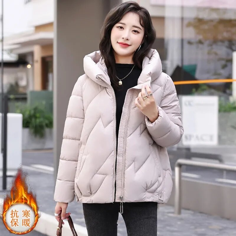 Kurtka zimowa damska 2023 nowa krótka koreańska puchowy płaszcz bawełniany z kapturem damska kurtka gruba ciepła bawełna-płaszcz z podszewką odzież wierzchnia damska