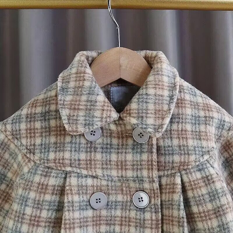 Dziewczęcy płaszcz wiatrówka 2023 jesień/zima New Baby obcokrajowiec koreańskie wydanie wełniany płaszcz pogrubiony wełniany płaszcz dziecięcy