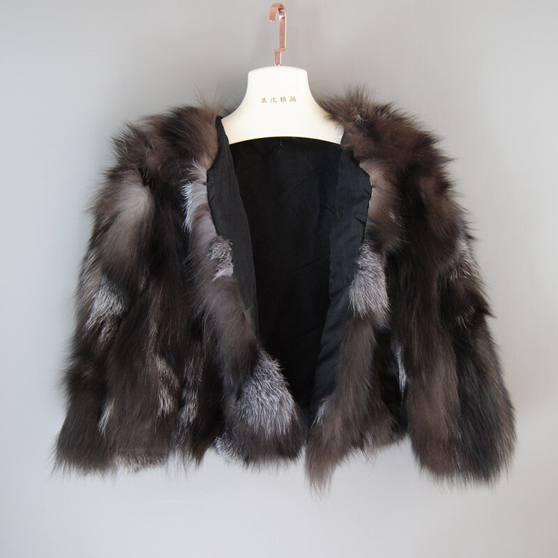 Marka Hot sprzedaż moda płaszcz z prawdziwego futra krótki styl kobiety zima prawdziwe futro srebrnego lisa płaszcze damskie ciepłe 100% kurtka z naturalnego futra lisa