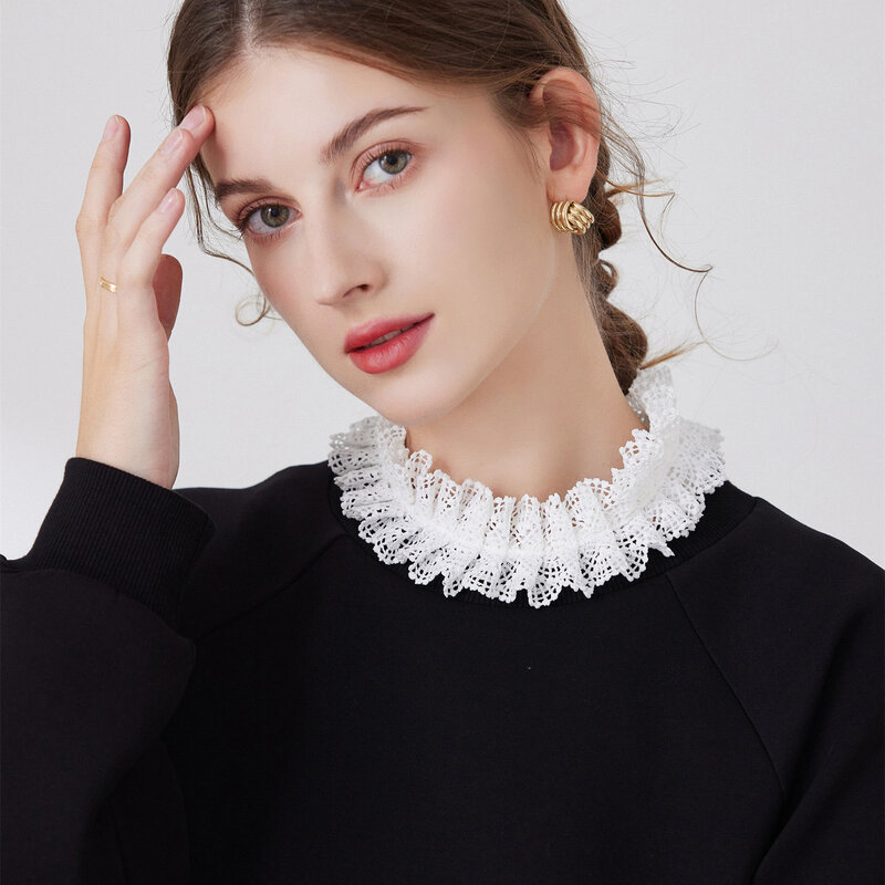 Woman Lace Shirt Fake Collar for Women's Sweater Blouse Tops Hollow Out Detachable Collar Ties False Collar Accessories
