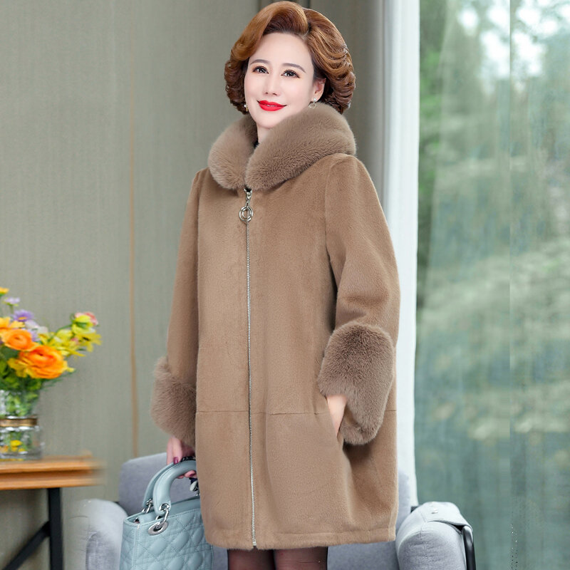 Mother's Winter Clothes New Bat Sleeve Mink Velvet Coat Women's Mid-length Wool One-piece Fur Middle-aged And Elderly Fur Coats