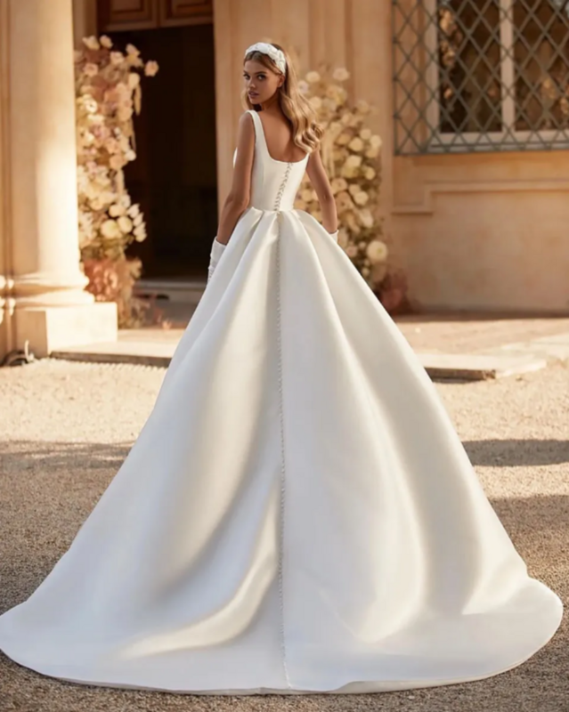 White Wedding Dresses Ivory Bridal Gowns A Line Square Collar Sleeveless Floor-Length Satin Custom Zipper Lace Up Side High Slit