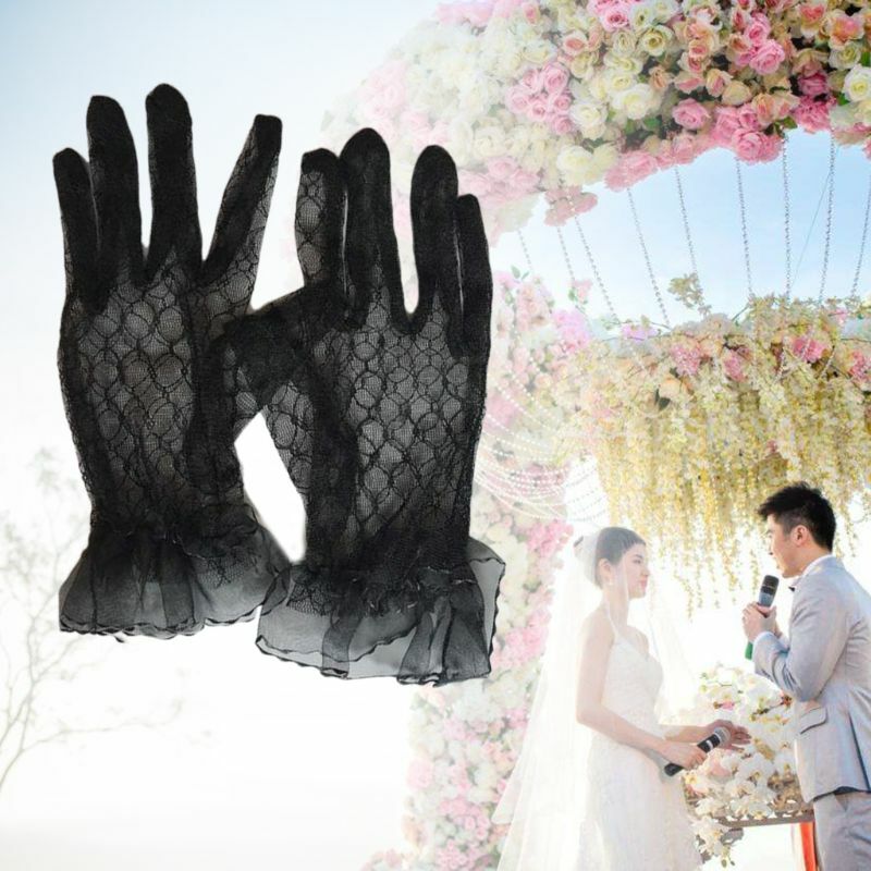 Women's Ladies Lace Gloves Elegant Short Gloves Courtesy Summer Gloves for Wedding Dinner Parties Lace Net Yarn Gloves