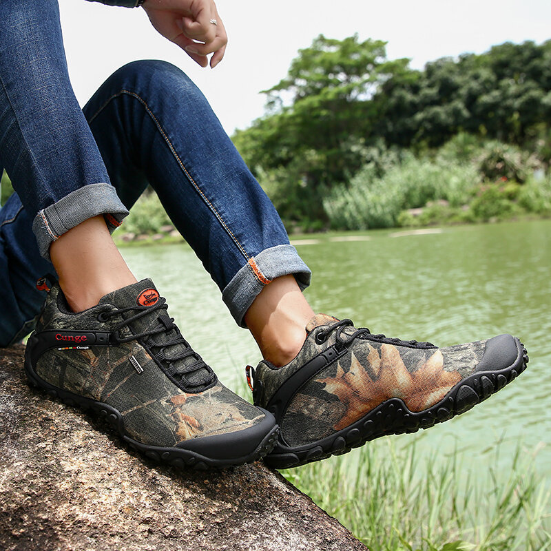 รองเท้าทำงานน้ำหนักเบาระบายอากาศได้ดีสำหรับผู้ชายรองเท้าผ้าใบกันลื่นสำหรับเดินกลางแจ้ง