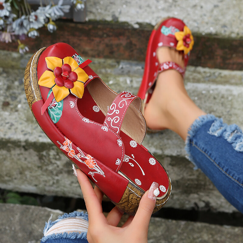 รองเท้าแตะผู้หญิง2024ใหม่ฤดูร้อน Comfort โรมันรองเท้าเสริมส้นผู้หญิงดอกไม้ไม่ลื่นขนาดใหญ่ Baotou รองเท้าแตะพื้นไม้สไลด์ผู้หญิง
