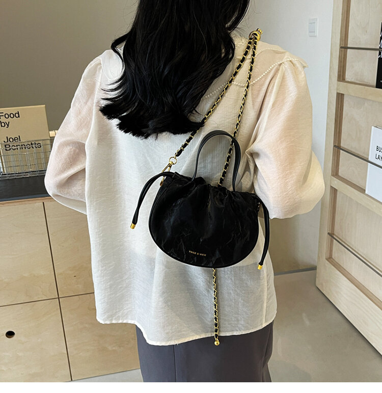 Tas tangan dan dompet wanita, kantung Totes bahu selempang kasual Cloud Hobo desainer trendi untuk perempuan 2024