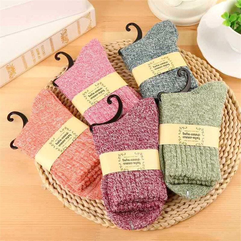 5 Pairs Women Ladies Men Thick Winter Thermal Socks Warm Wool Nordic Novelty Solid Color Autumn Winter Home Floor Bed Socks