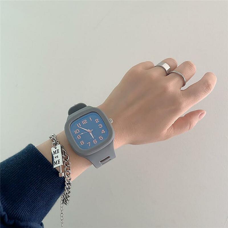 Zegarek na rękę kwadratowa tarcza elektroniczny wskaźnik sportowy 30M wodoodporny ze sprzączką tarcza z cyframi zegarek na rękę akcesoria do odzieży