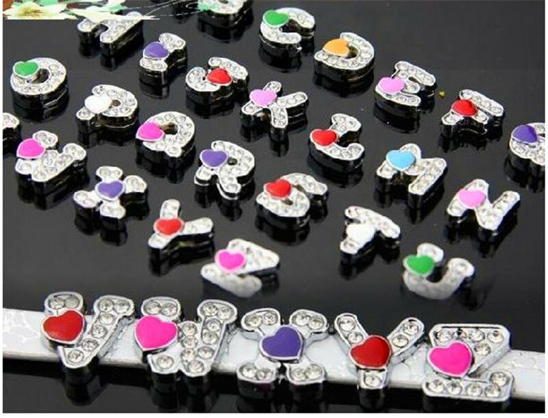 HeartRhinestone 8mm Slide Letters Charms alfabeto lega Fit braccialetto braccialetto collare portachiavi cintura gioielli fai da te donna regalo per bambini