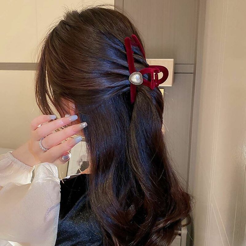 Hairpin Girls Gift Net Red Flocking Pearl Hair Clips Chinese New Year Hair Claws Red Shark Clips Rhinestone Headdress