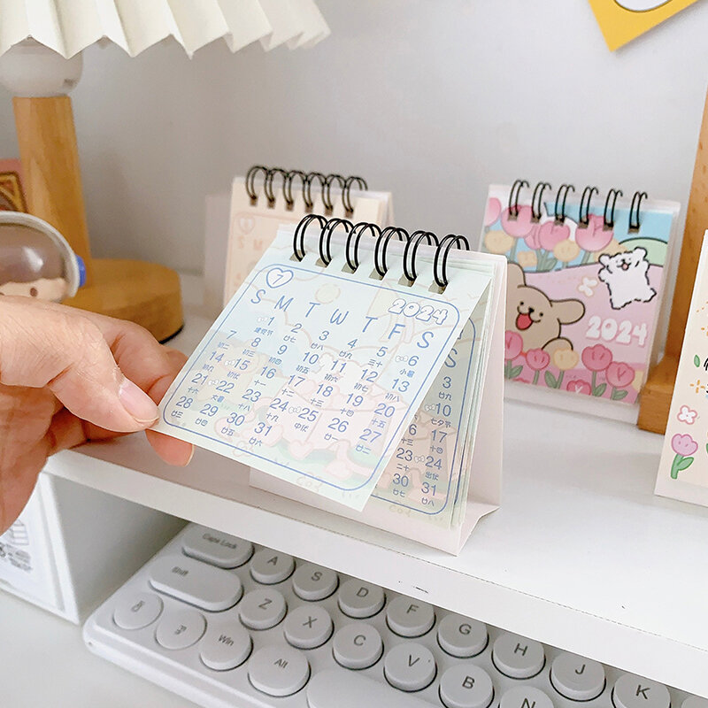 Mini calendrier de table portable, série chiot de dessin animé mignon, petit calendrier de bureau Kawaii, fournitures de bureau pour étudiants, 2024