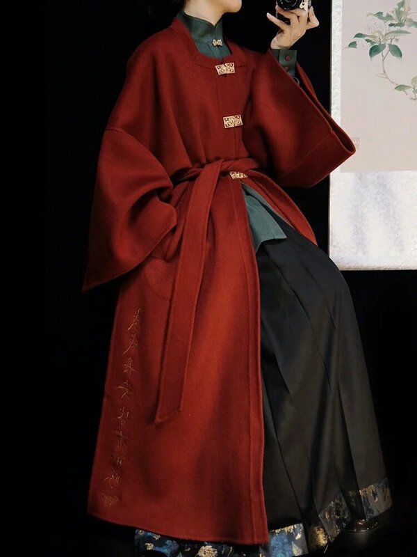 女性のウールのコート,ミッドレングスの赤いコート,ナショナルスタイルのオーバーコート,中国風,秋と冬の服