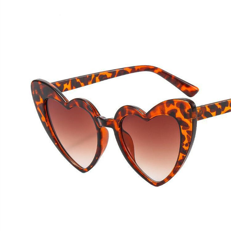 Lunettes de soleil en forme de cœur pour femmes, lunettes de protection UV400, lunettes de plage d'été, grand cadre, mode vintage, marque de créateur