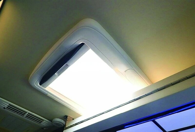 Finestra del tetto dell'auto per camper, finestra del rimorchio da viaggio con lucernario 400*400mm