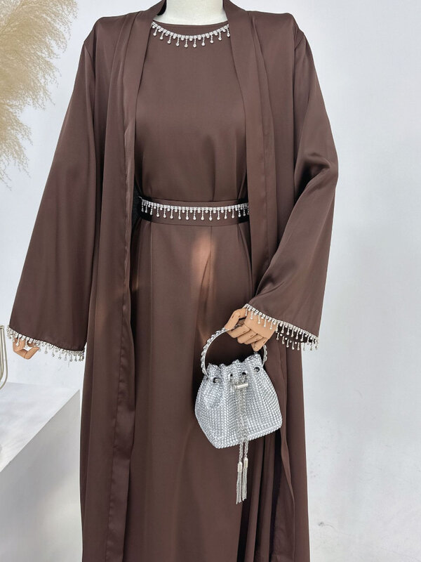 女性用2ピースアバヤセット、eid、絹のようなサテン、ラマダンのパーティー、2つのダイヤモンドチェーン、カーディガン、イスラムアバヤ、2024