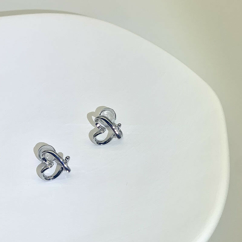 Minimalista irregular oco coração clipe brincos para mulheres silicone clipe de orelha não-piercing brinco moda anel de orelha jóias