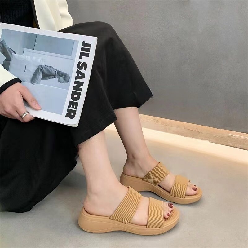 New Women's Summer One Word Wedges Slippers Free Shipping Thick Sole Non Slip Home Slippers Outdoor Beach Slippers Sandals
