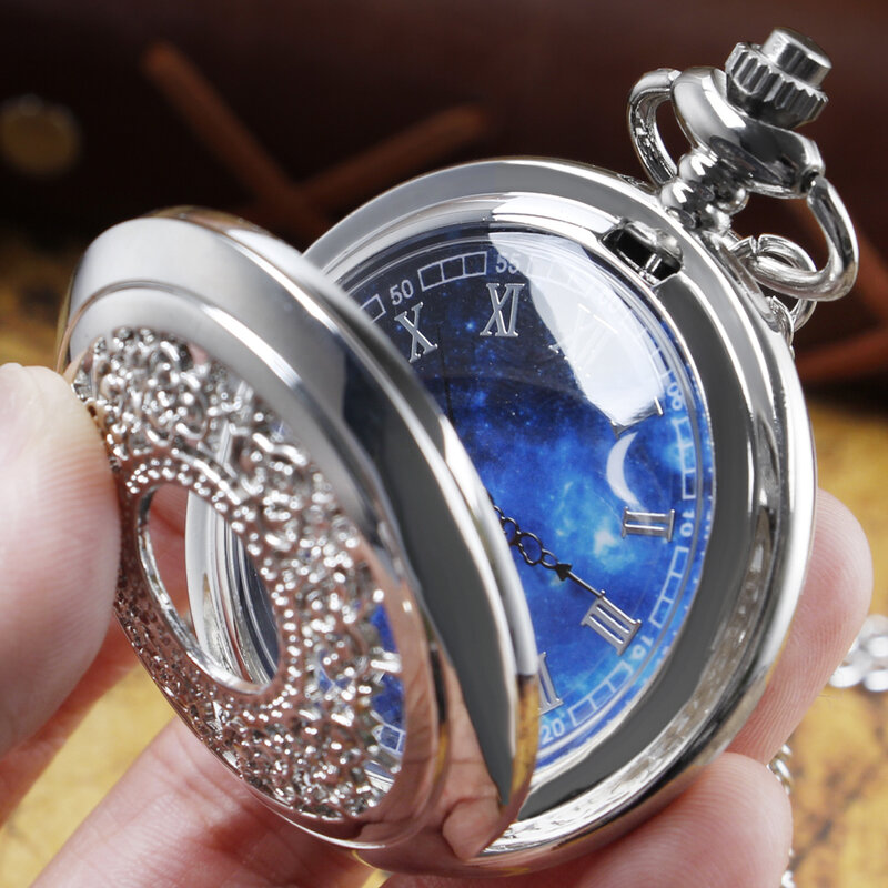 Wszystkie myśliwi romantyczna gwiazda księżyc naszyjnik kieszonkowy zegarek niebieski Starry projekt tarczy zegarka wisiorek zegar kwarcowy kobiety mężczyźni prezenty