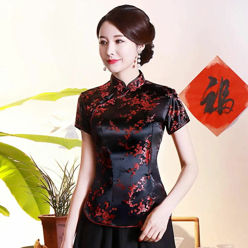 ヴィンテージの花の女性中国の伝統的なサテンブラウス夏セクシーなシャツノベルティドラゴン服のトップスプラスサイズ3XL 4XL WS009