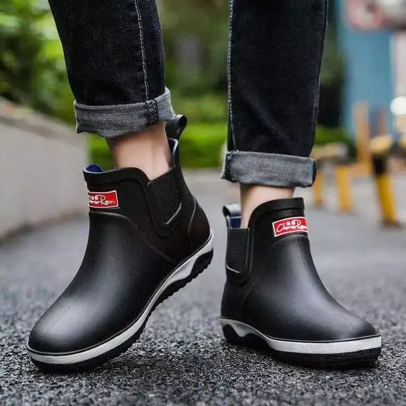 Zapatos de lluvia impermeables para hombre, botas de goma antideslizantes, con cubierta de terciopelo extraíble, para las cuatro estaciones, 2024