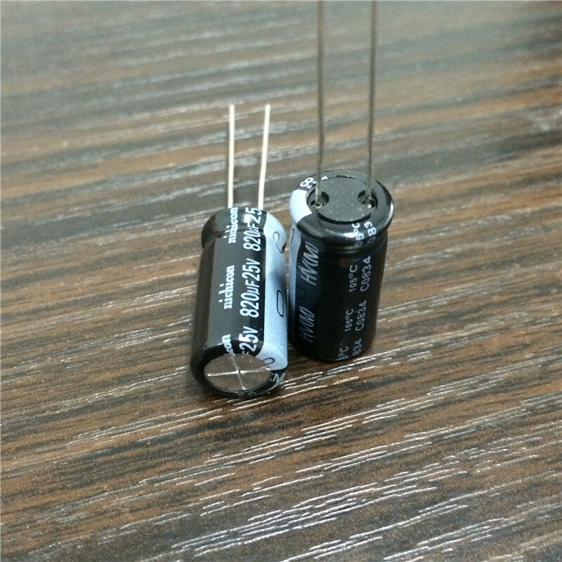 일본 니치콘 HV 시리즈, 높은 리플 전류, 낮은 임피던스, 알루미늄 전해질 캐패시터, 820uF, 25V, 10x20mm