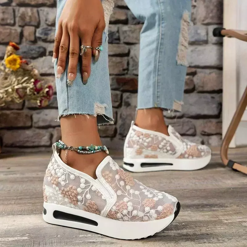 รองเท้าลำลองพื้นหนาสำหรับผู้หญิง2024ฤดูใบไม้ร่วงรองเท้าผ้าใบสตรีตาข่ายระบายอากาศแฟชั่นสำหรับผู้หญิง zapatillas