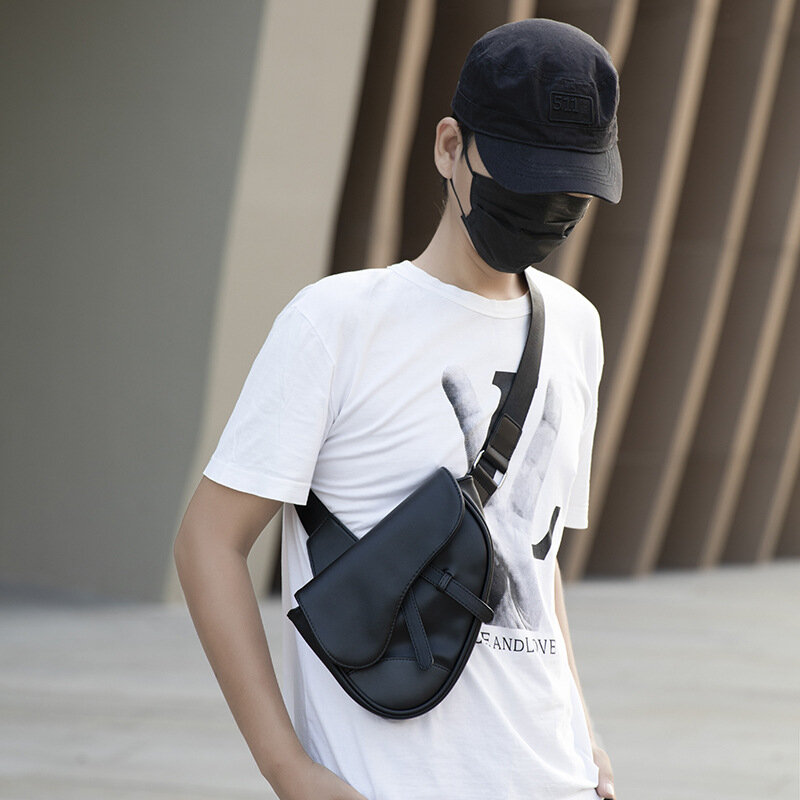 Men PU Male Breast Bag Casual Simple Saddle Bag Leather Shoulder Female Fanny Pack Personality Fashion Brand Crossbody Chest Bag