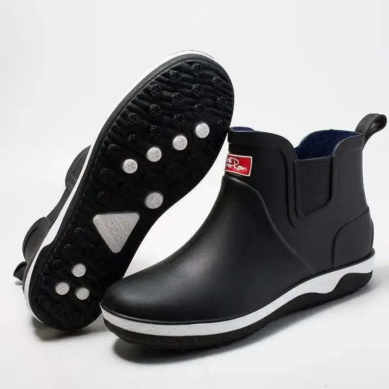 Sepatu bot hujan anti air pria, sepatu bot karet anti selip, pelindung beludru bisa dilepas, sepatu kerja empat musim, 2024