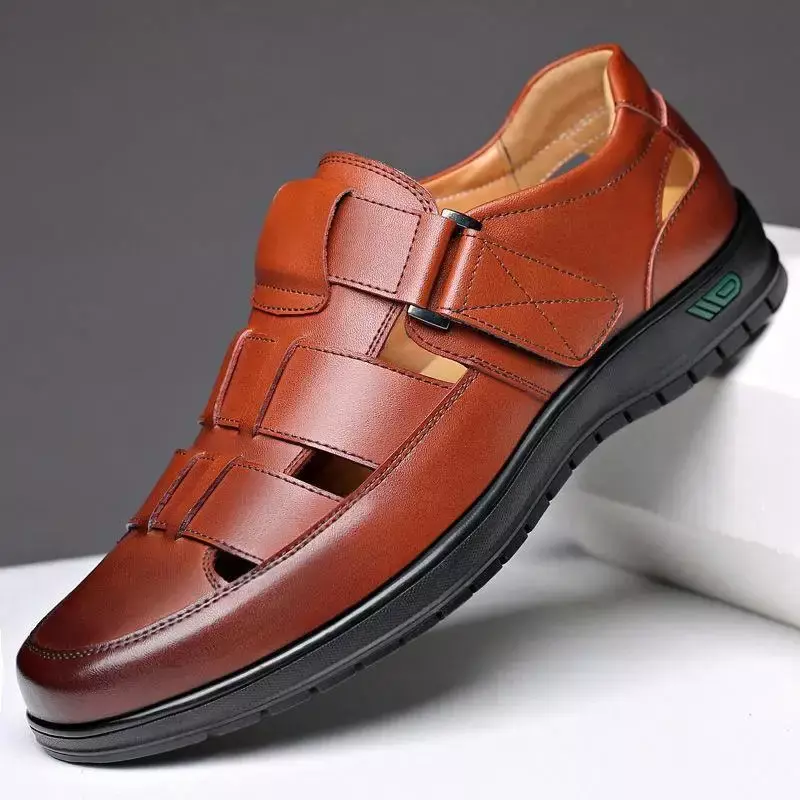 2024 letnie puste skórzane buty męskie casualowe sandały oddychające buty z otworami sandały męskie sandały