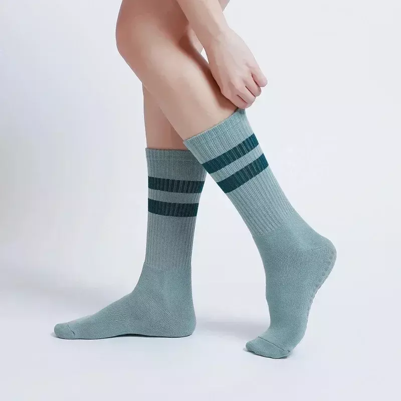 Calcetines de algodón de longitud media para mujer, medias deportivas antideslizantes de colores empalmados, Yoga, primavera y otoño, 2 pares