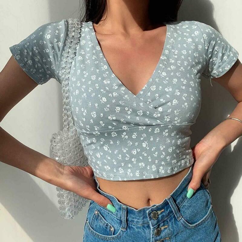 Slim Fit Top Retro Slim Fit V Neck Short Sleeve Women's Summer Top with Small Flower Print Soft Breathable for Lady